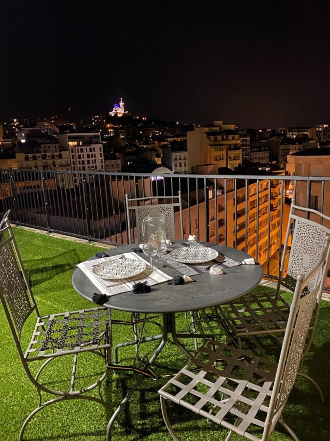 Appartamento Marseille: Superbe Vue Sur Notre-Dame De La Garde Esterno foto